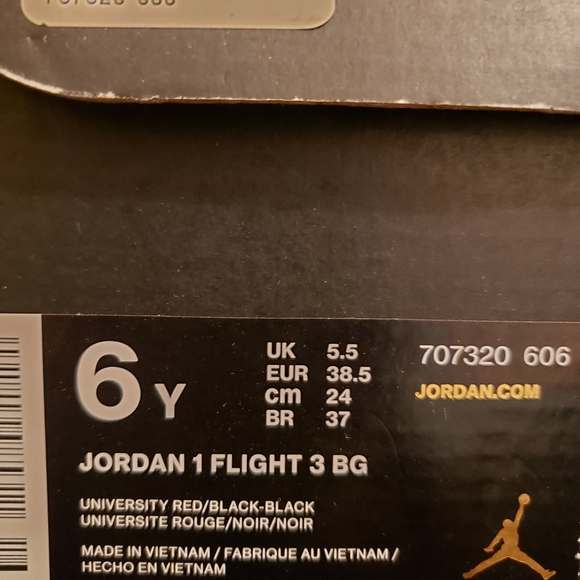 Youth Jordan 1 Flight 3 University Red Sneakers - Picture 2 of 8